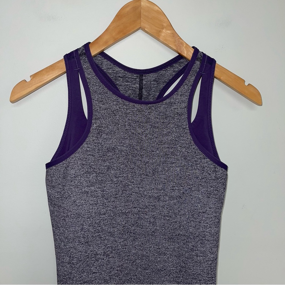 Lululemon Inspiration Tank Women’s Size 6 US‎ Purple Grape Built-In Bra - Picture 5 of 14